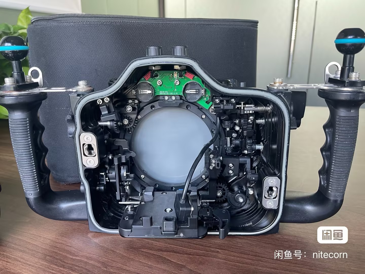 Nauticam Nikon D850 Underwater Housing NA-D850 SKU: # NA-17222 (used,)