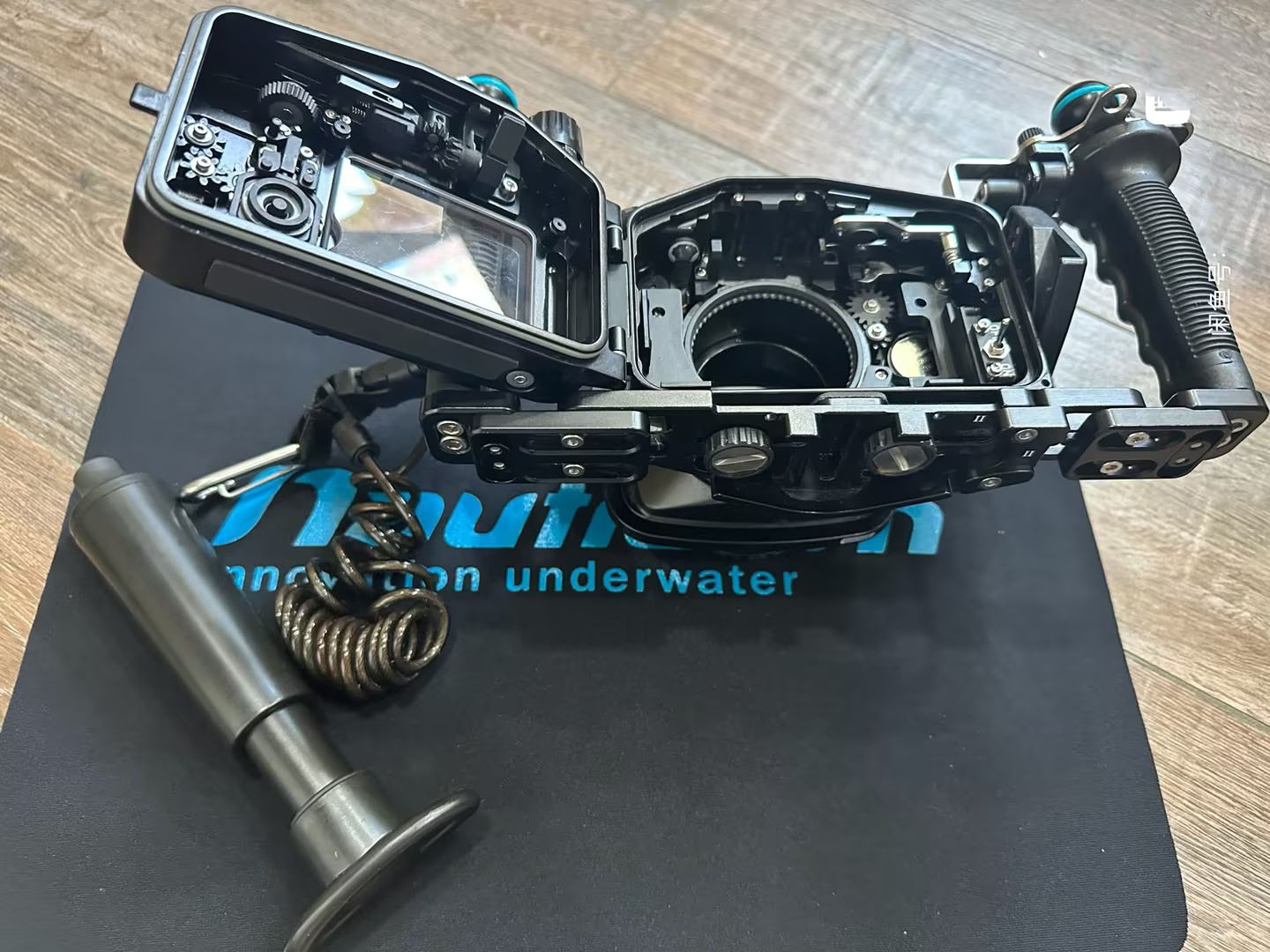 Nauticam NA-RX100VII for Sony DSC-RX100 VII Digital Camera SKU # 17424P