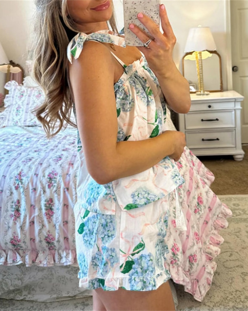 ✨Women's Sleeveless Tie Floral Top and Shorts Two-Piece Set (Buy 2 Free Shipping)