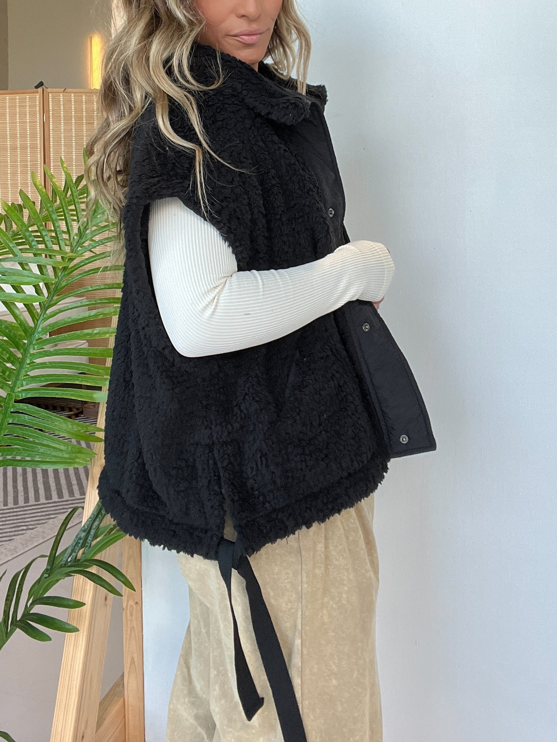 Sleeveless Button Paneled Sherpa Vest with Pockets (Buy 2 Free Shipping)