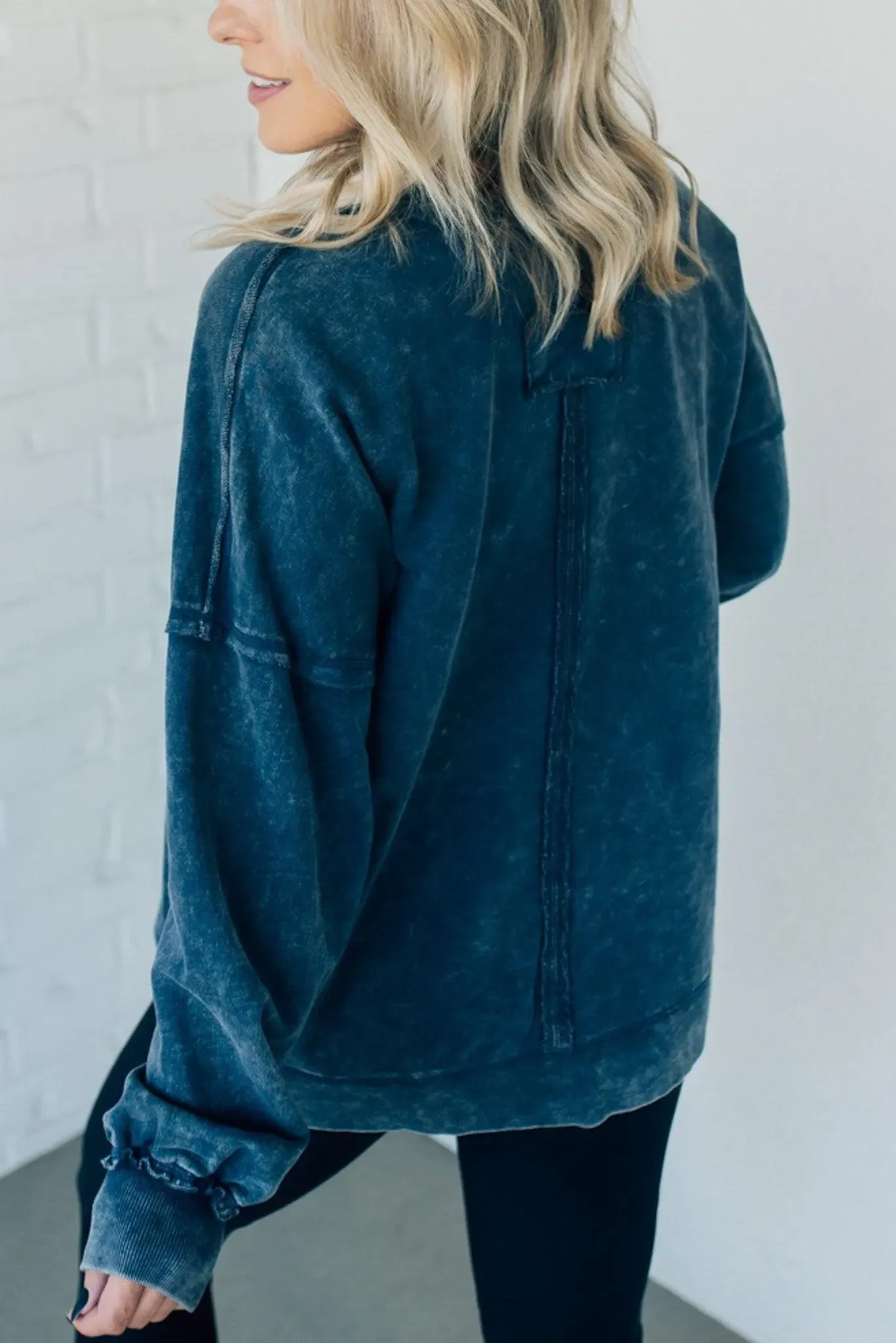 ☘️50% OFF🔥New Autumn Styles French Terry Acid Wash Pullover(BUY 2 FREE SHIPPING)