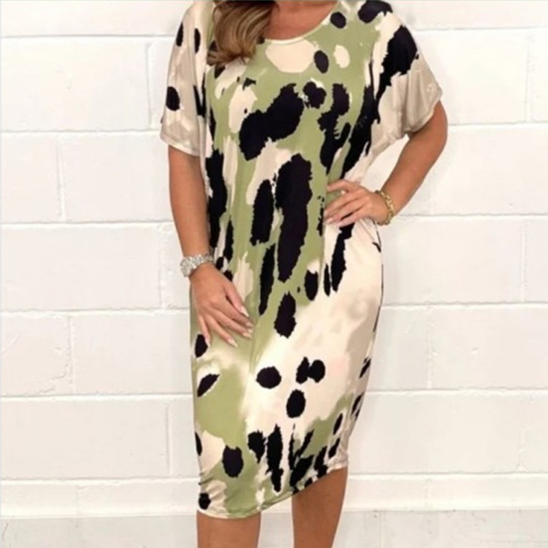 Round Neck Loose Casual Leopard Print Dress