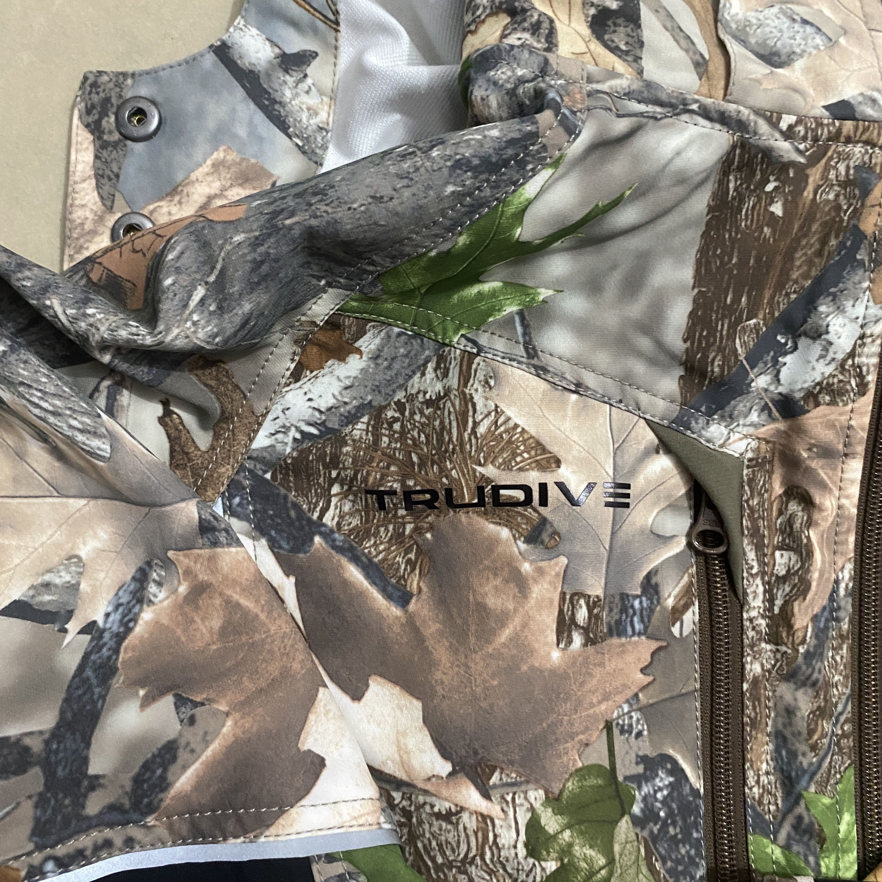 TRUDIVE Hunting Shirts, Polyester & Wool, Tree Camo, Size L, Silent Fabric, Waterproof, Windproof, Warm, Soft