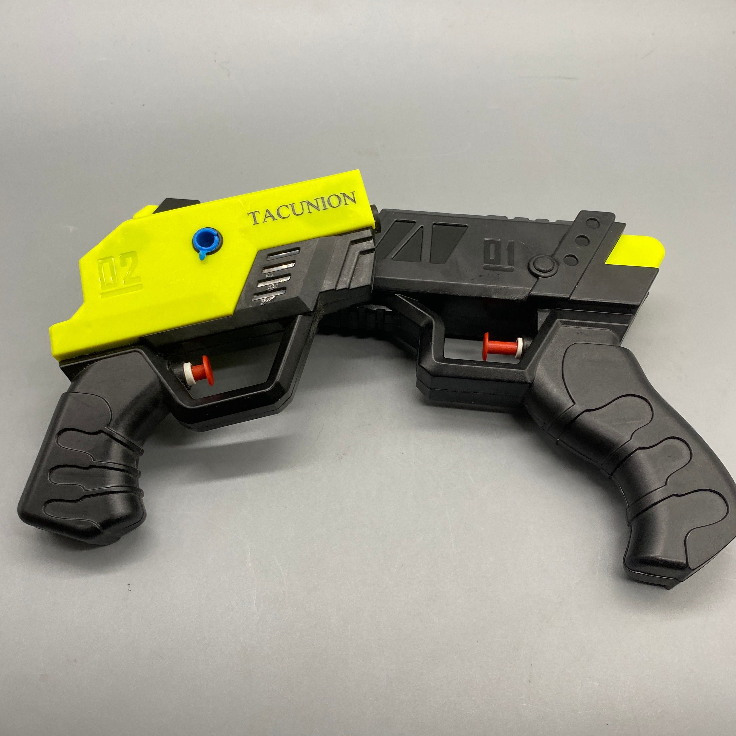 TACUNION Toy Guns , Plastic Handheld Pistols, 2-in-1 Combos, Safe and Fun for Ages 3+, 22x15x4cm