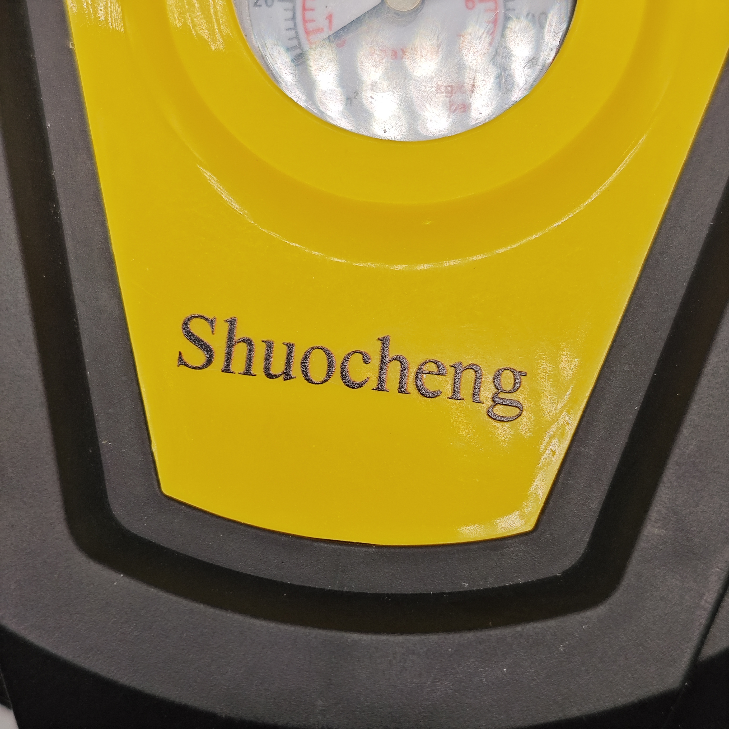 Shuocheng Air Compressor for Vehicles, DC12V, Analog Gauge, Cigarette Lighter Plug, 3m Power Cord, 18.5cm Diameter, 8.5cm Thick