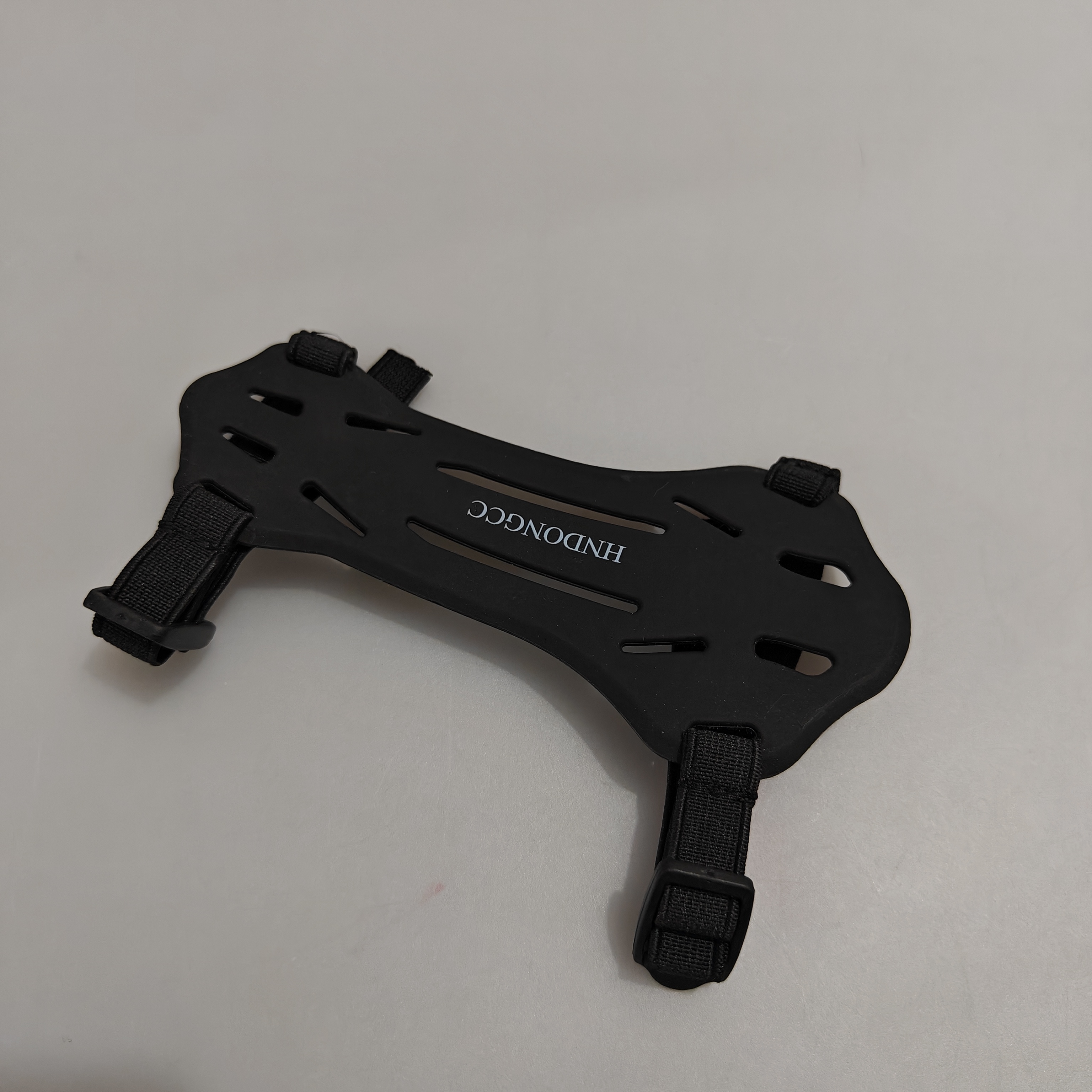 HNDONGCC Archery arm guards-Flexible and adjustable arm guards, professional level protection