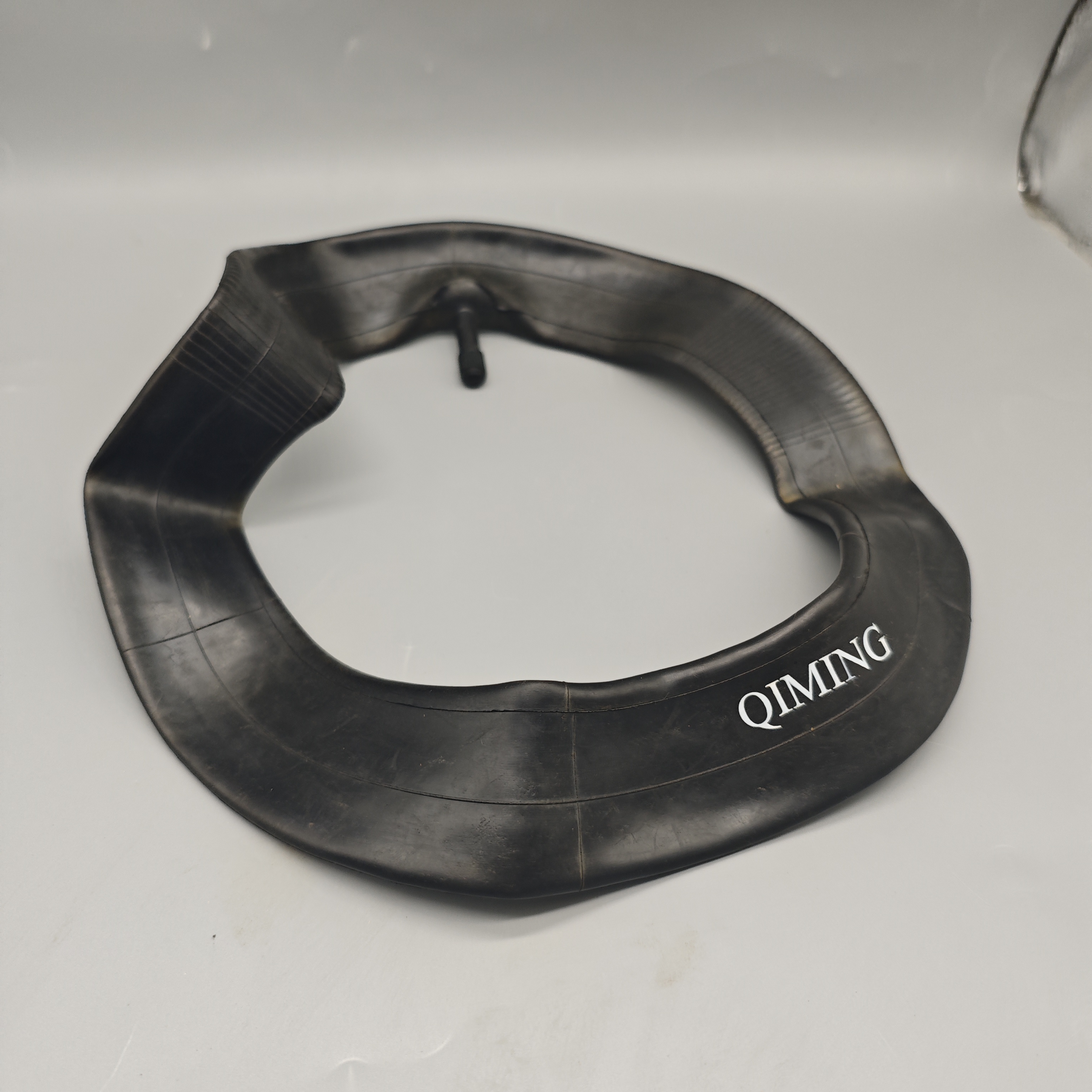 QIMING Bicycle Tires 3.0-10 Bent Valve Strong Elasticity Airtight High Temp Resistant Cold-Proof Durable Inner Tube