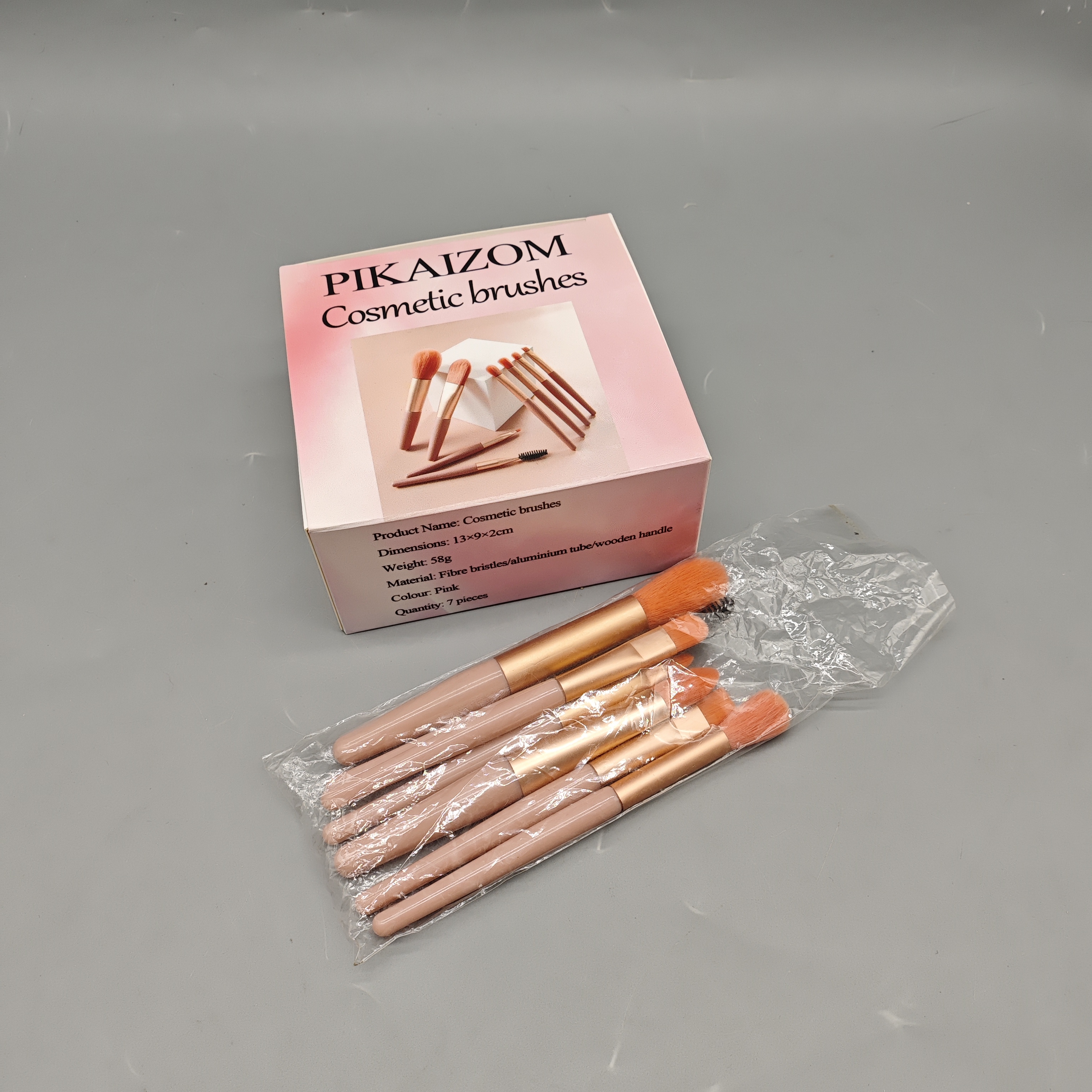 PIKAIZOM Cosmetic Brushes Set, 7-Piece Pink Makeup Brushes, Soft Fiber Bristles, Aluminum Tube & Wooden Handle, 13x9x2cm, For Blending, Contouring & Foundation