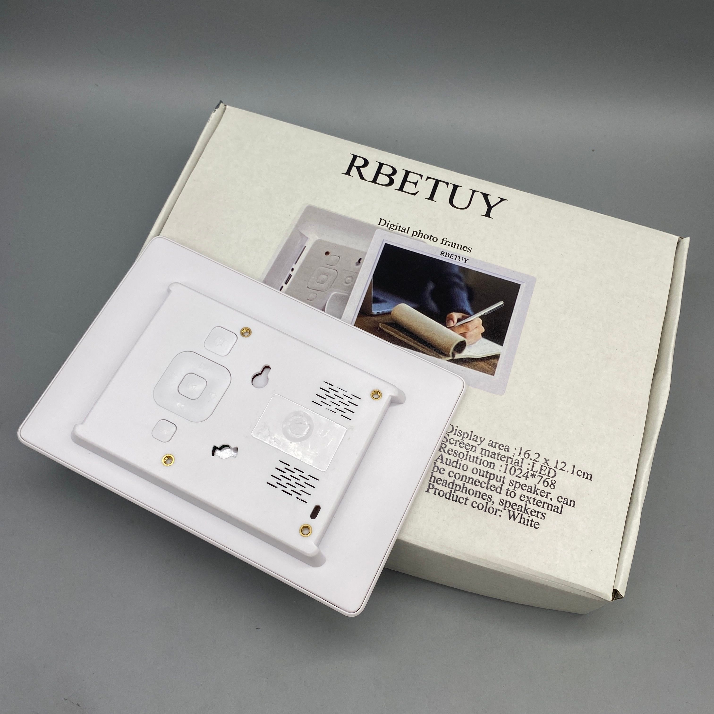 RBETUY Digital photo frames, 1024x768 Resolution, Supports AVI/MP4/MKV, USB/SD Card, Auto Slideshow, White Frame