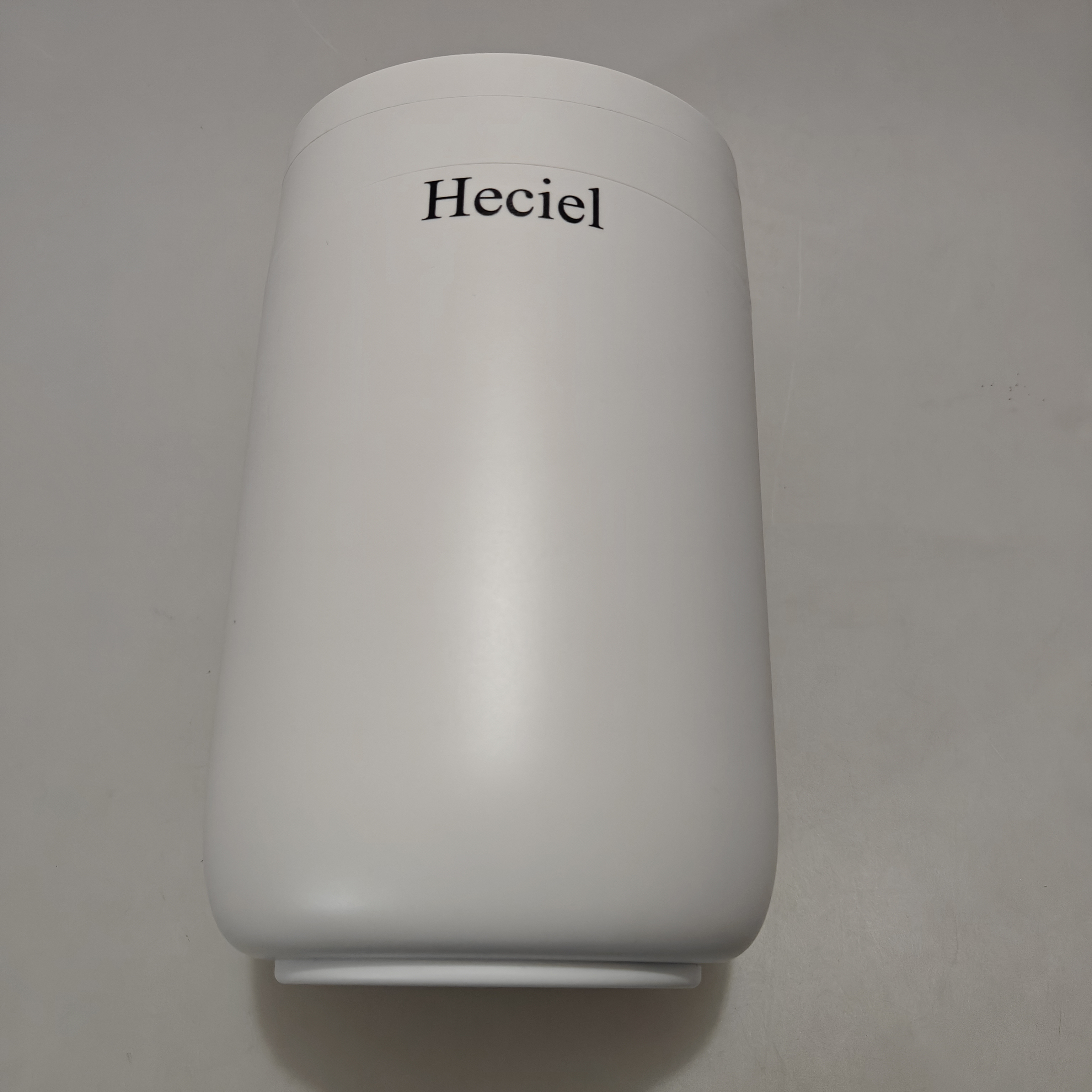 Heciel Humidifier - Large Capacity, Dual Nozzle Spraying, Easy-to-Clean, Quiet Operation