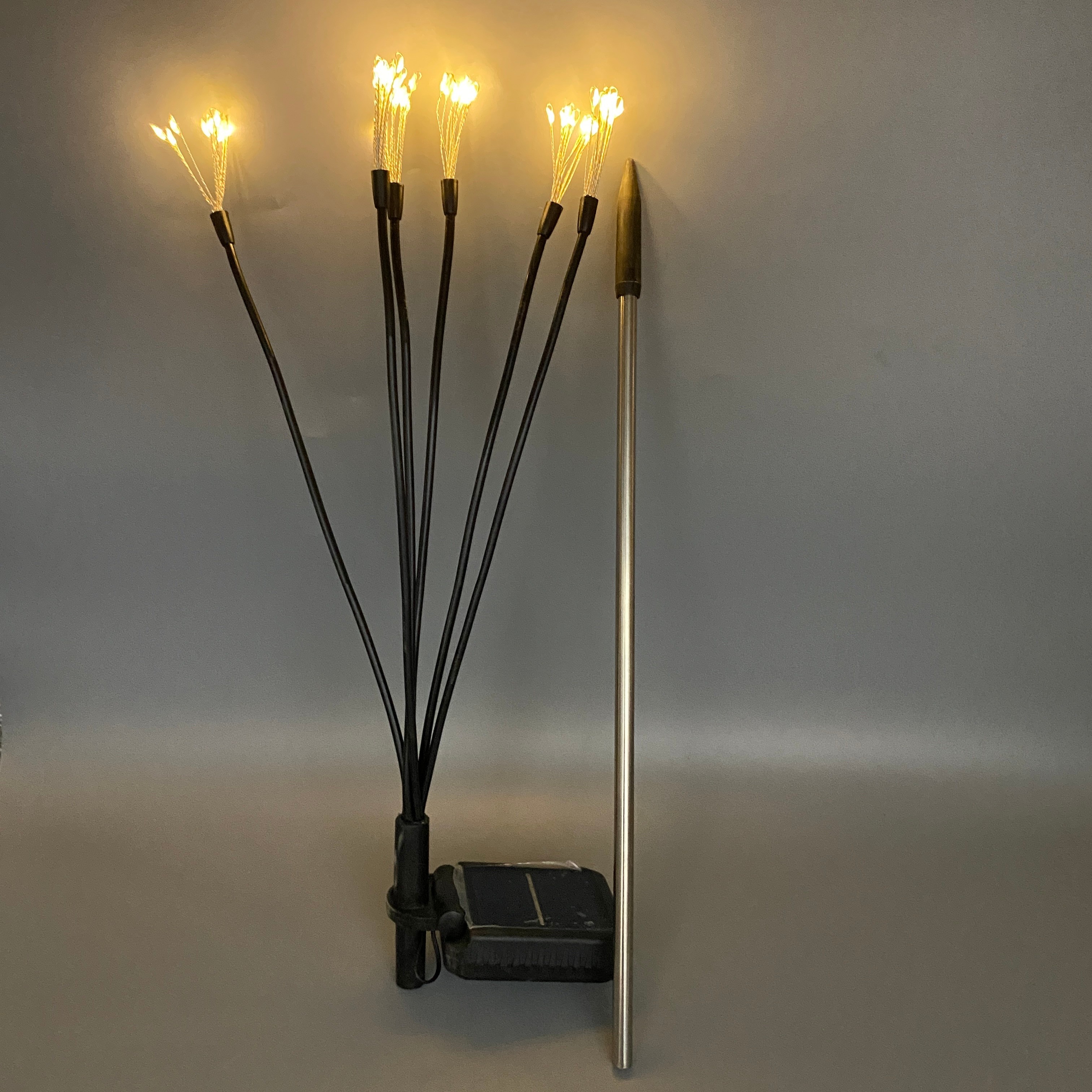 Solar Garden Lights Set of 2, 120 LED Flickering Firework Effect Lights with Two Lighting Options, Waterproof Solar Outdoor Lights for Garden, Pathway & Yard Decoration, Perfect Gift for Her