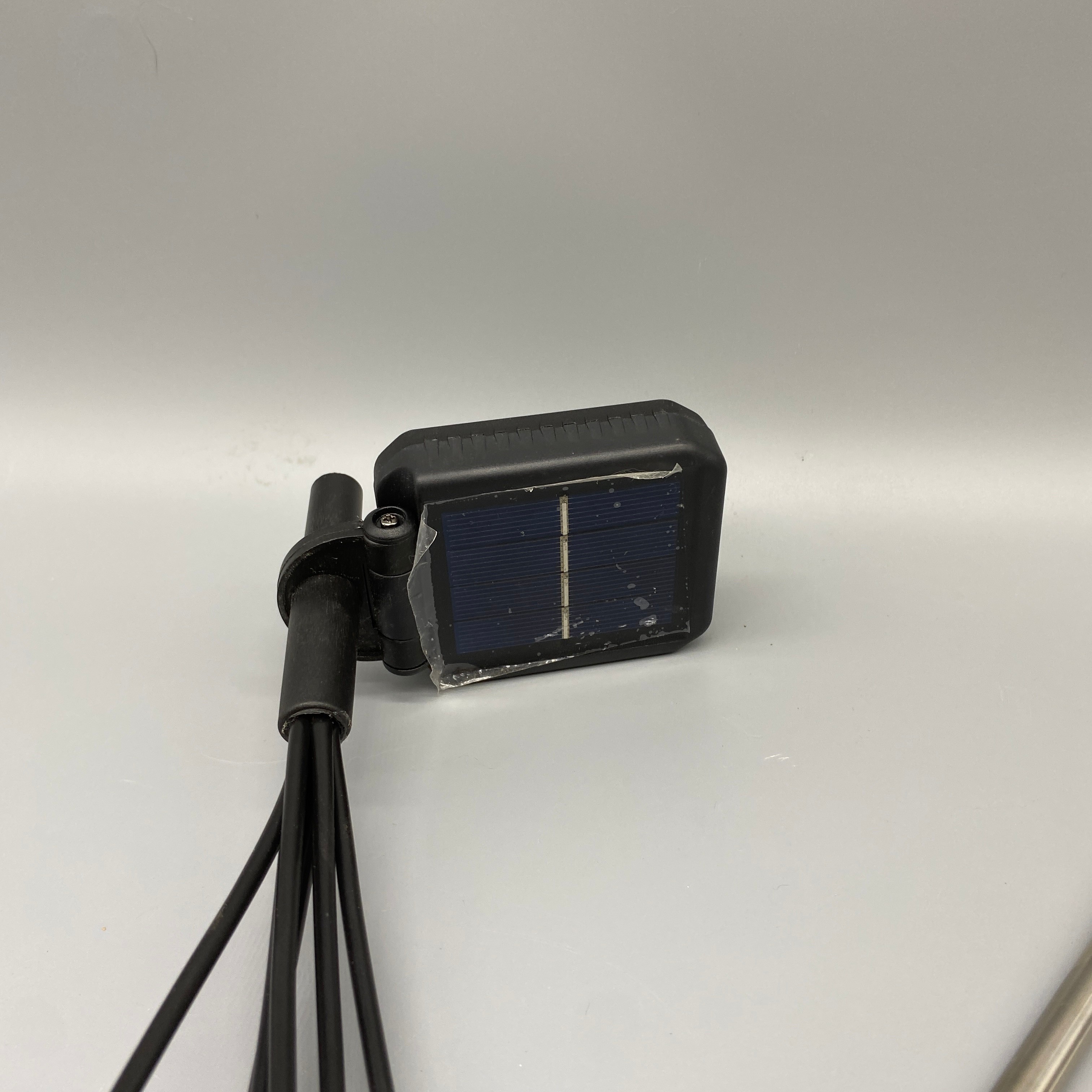 Solar Garden Lights Set of 2, 120 LED Flickering Firework Effect Lights with Two Lighting Options, Waterproof Solar Outdoor Lights for Garden, Pathway & Yard Decoration, Perfect Gift for Her