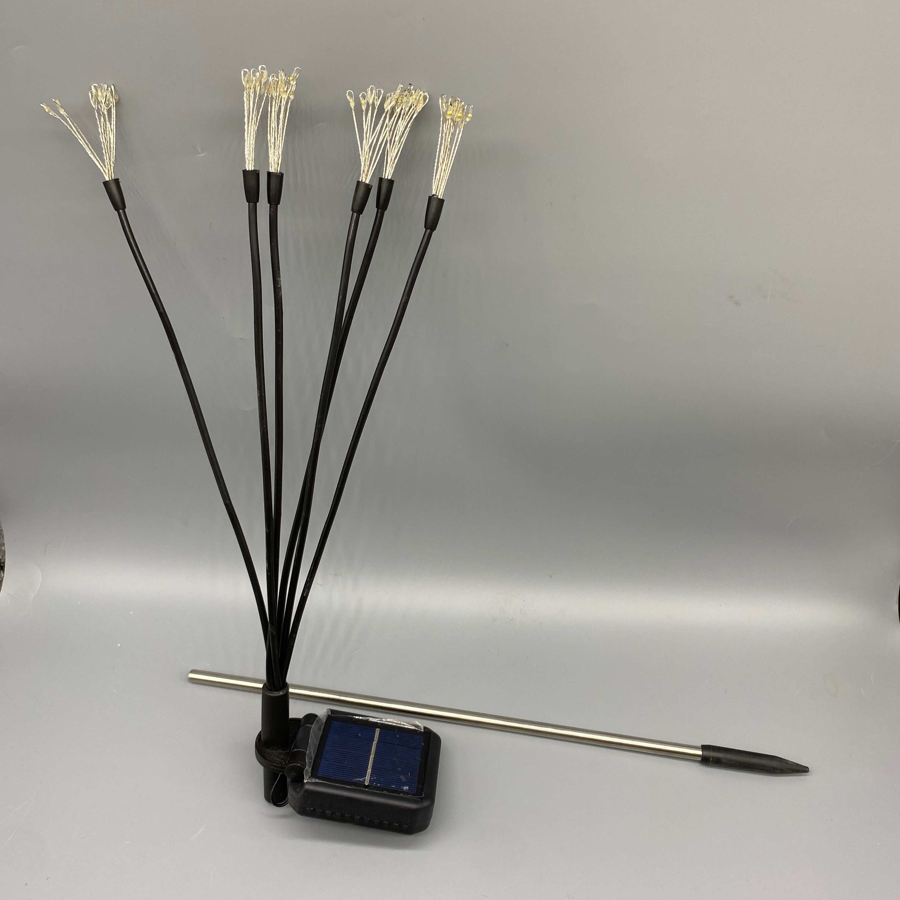 Solar Garden Lights Set of 2, 120 LED Flickering Firework Effect Lights with Two Lighting Options, Waterproof Solar Outdoor Lights for Garden, Pathway & Yard Decoration, Perfect Gift for Her