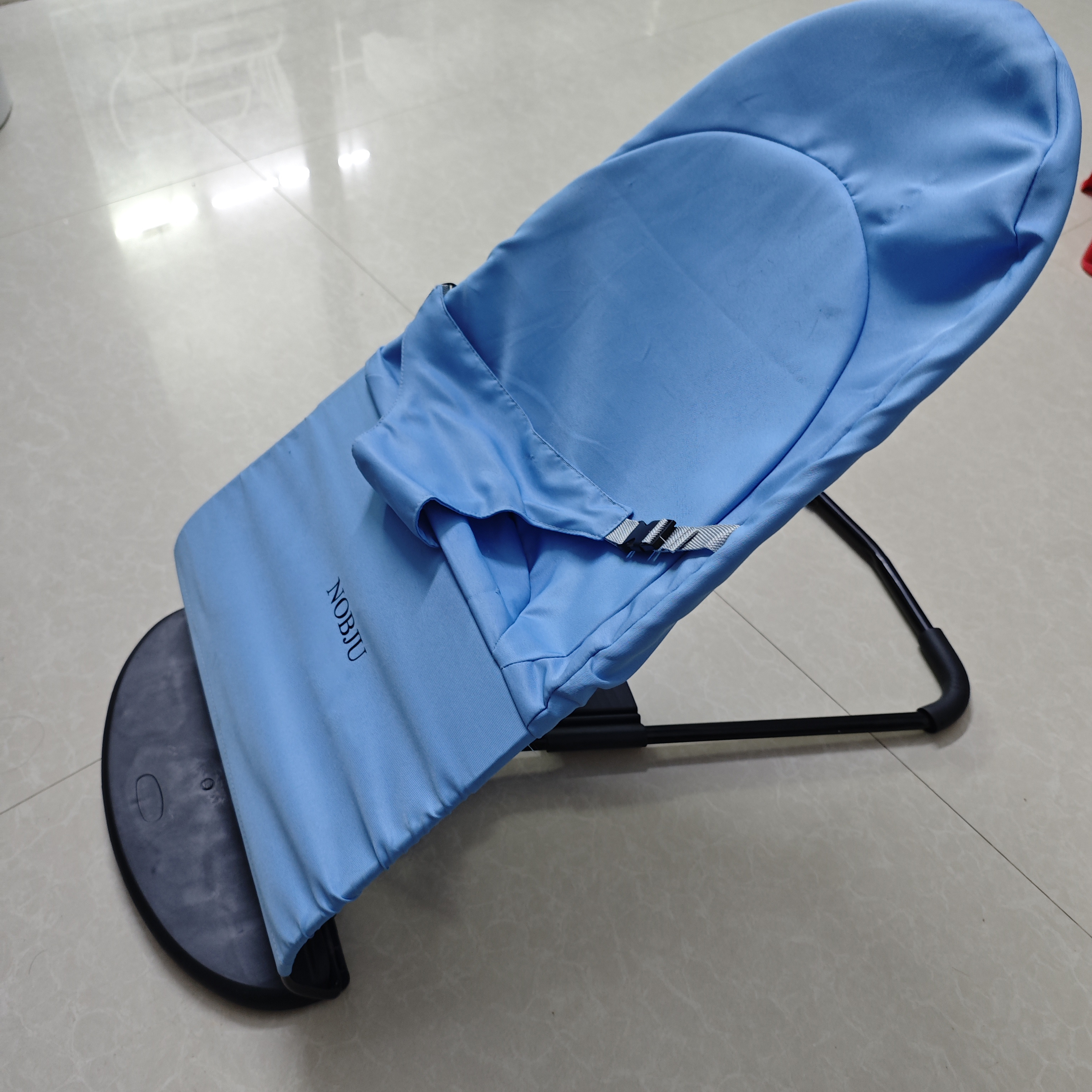 NOBJU Infant Cradles, 28×18×20in Adjustable Baby Rocking Bassinet, 3 Recline Modes (45°/33°/21°), Soft Polyester & Durable Plastic, for 1–24 Months, Blue or Black