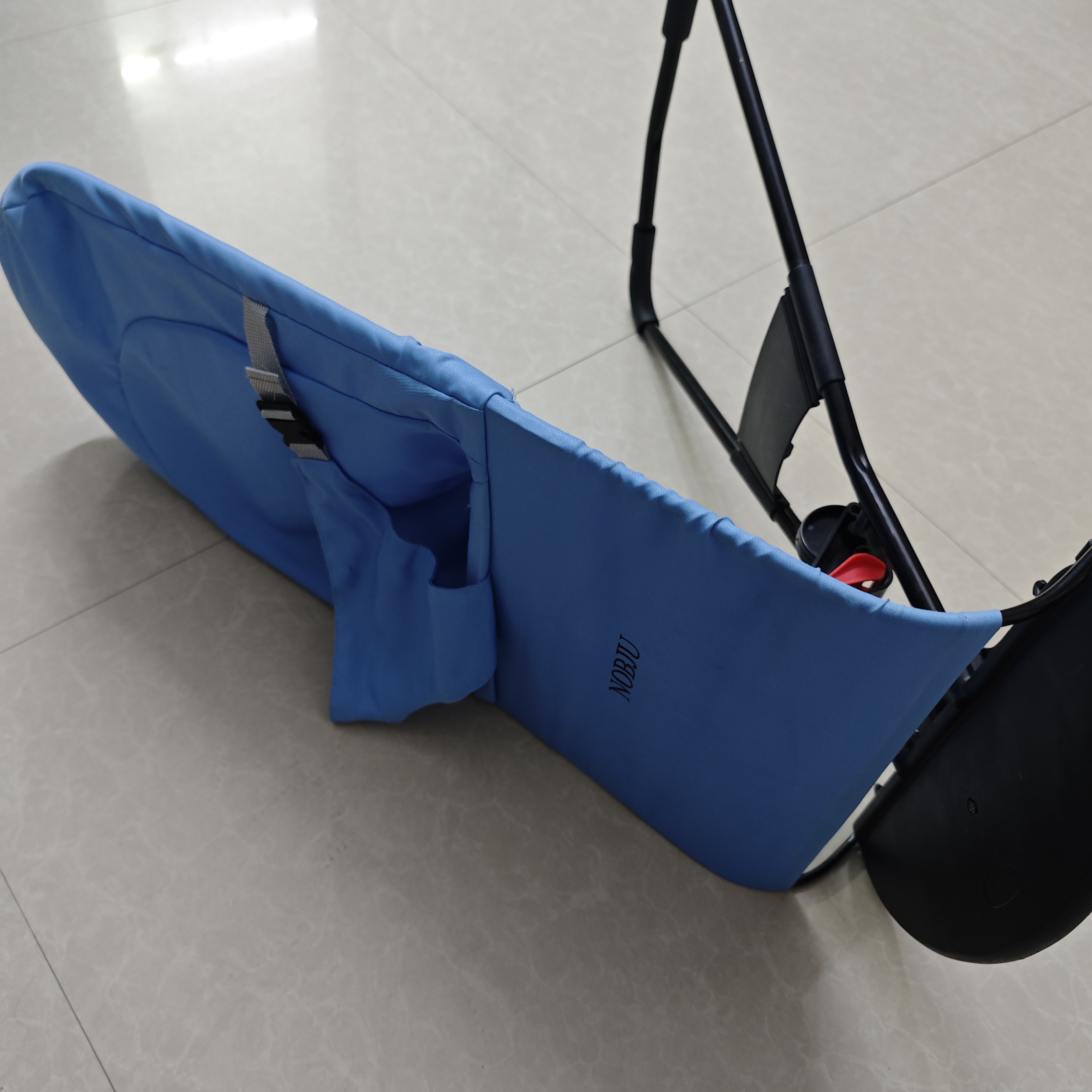 NOBJU Infant Cradles, 28×18×20in Adjustable Baby Rocking Bassinet, 3 Recline Modes (45°/33°/21°), Soft Polyester & Durable Plastic, for 1–24 Months, Blue or Black