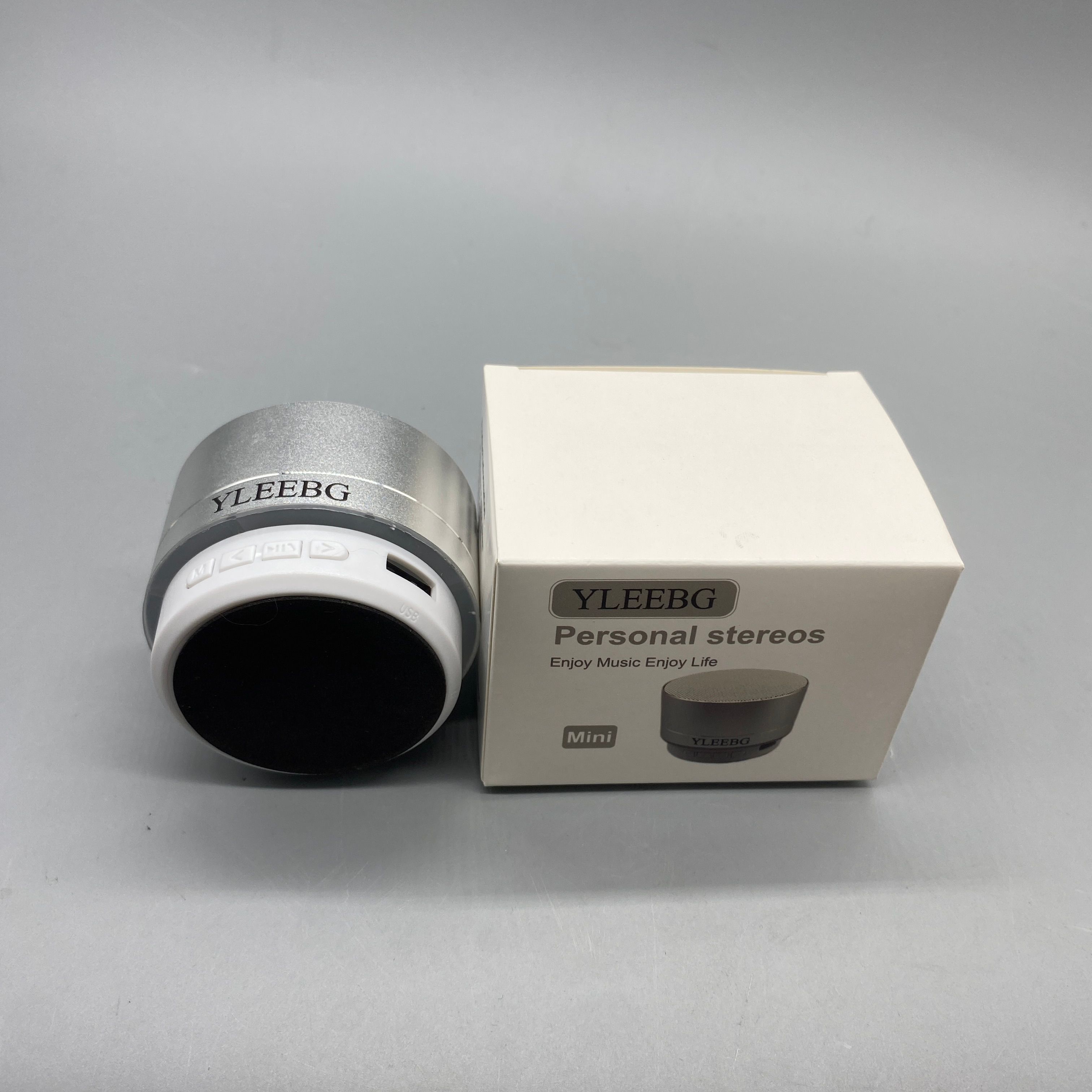 YLEEBG Personal Stereo, Compact 69x69x49mm, 3W Output Power, 5V Input, Bluetooth Range <10m