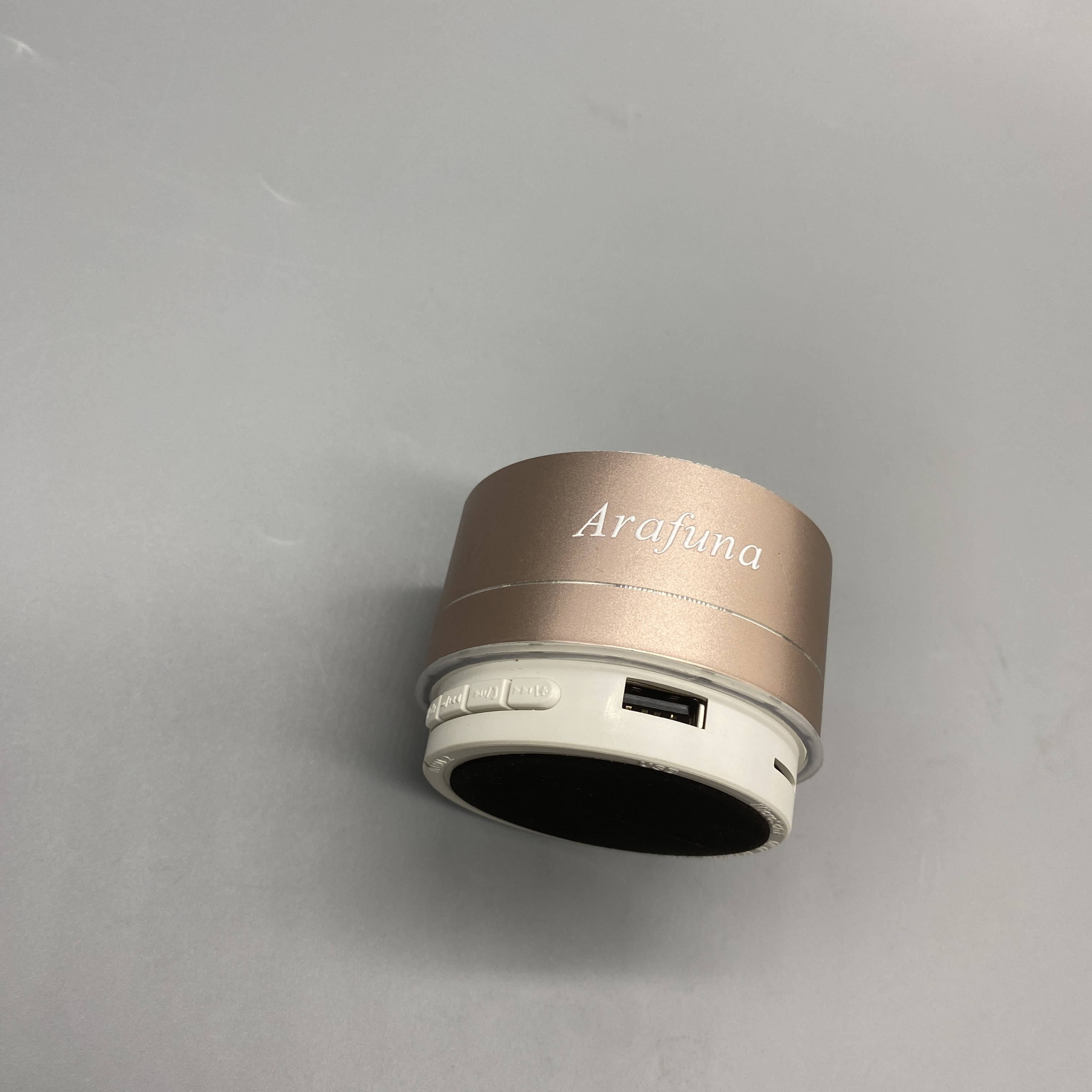 Arafuna Portable Media Player with Hands-Free Calling and TF Card Slot