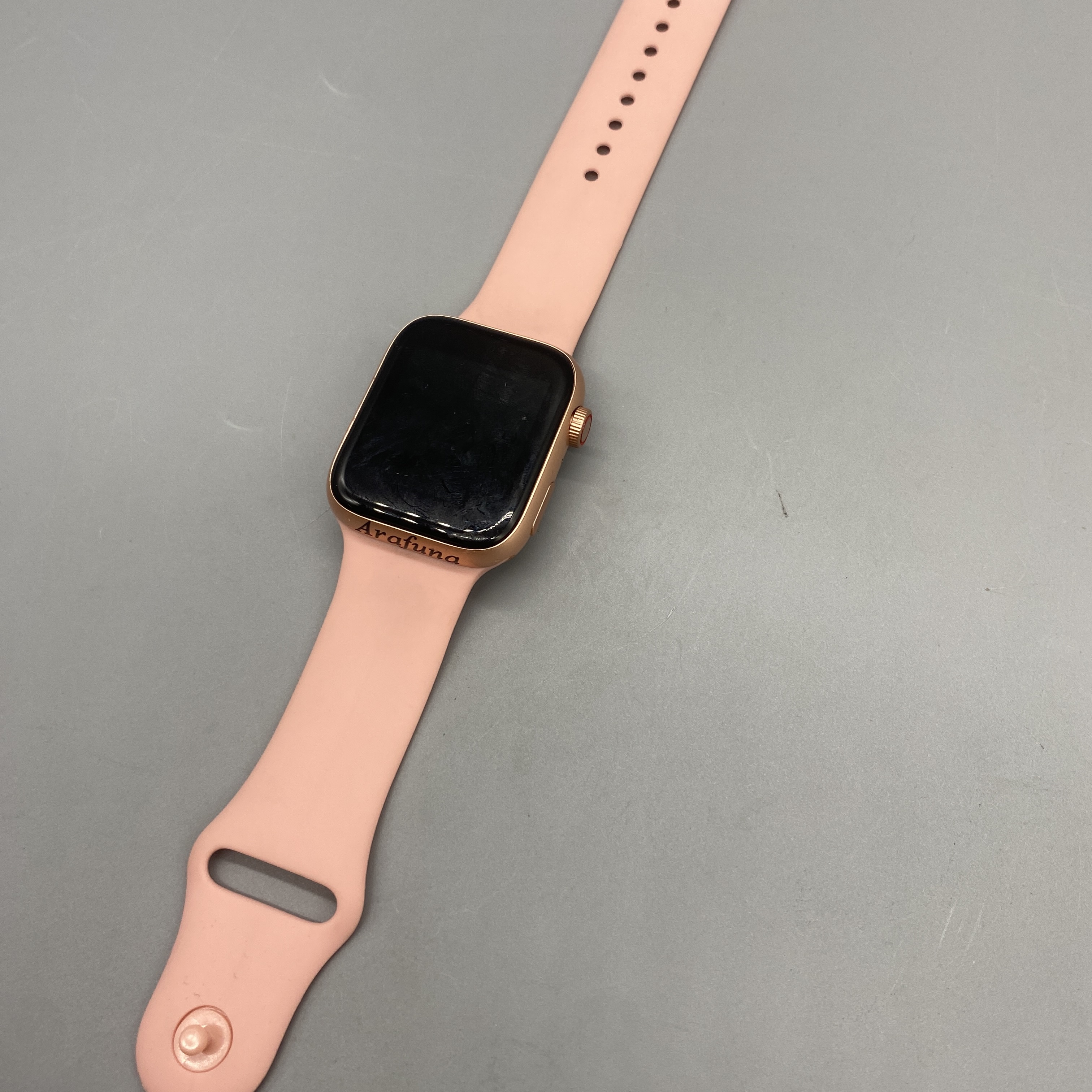 Arafuna Smart Watch with IP67 Waterproof, Step Tracker, USB Charging, Calorie Counter, Stopwatch, Long Battery Life