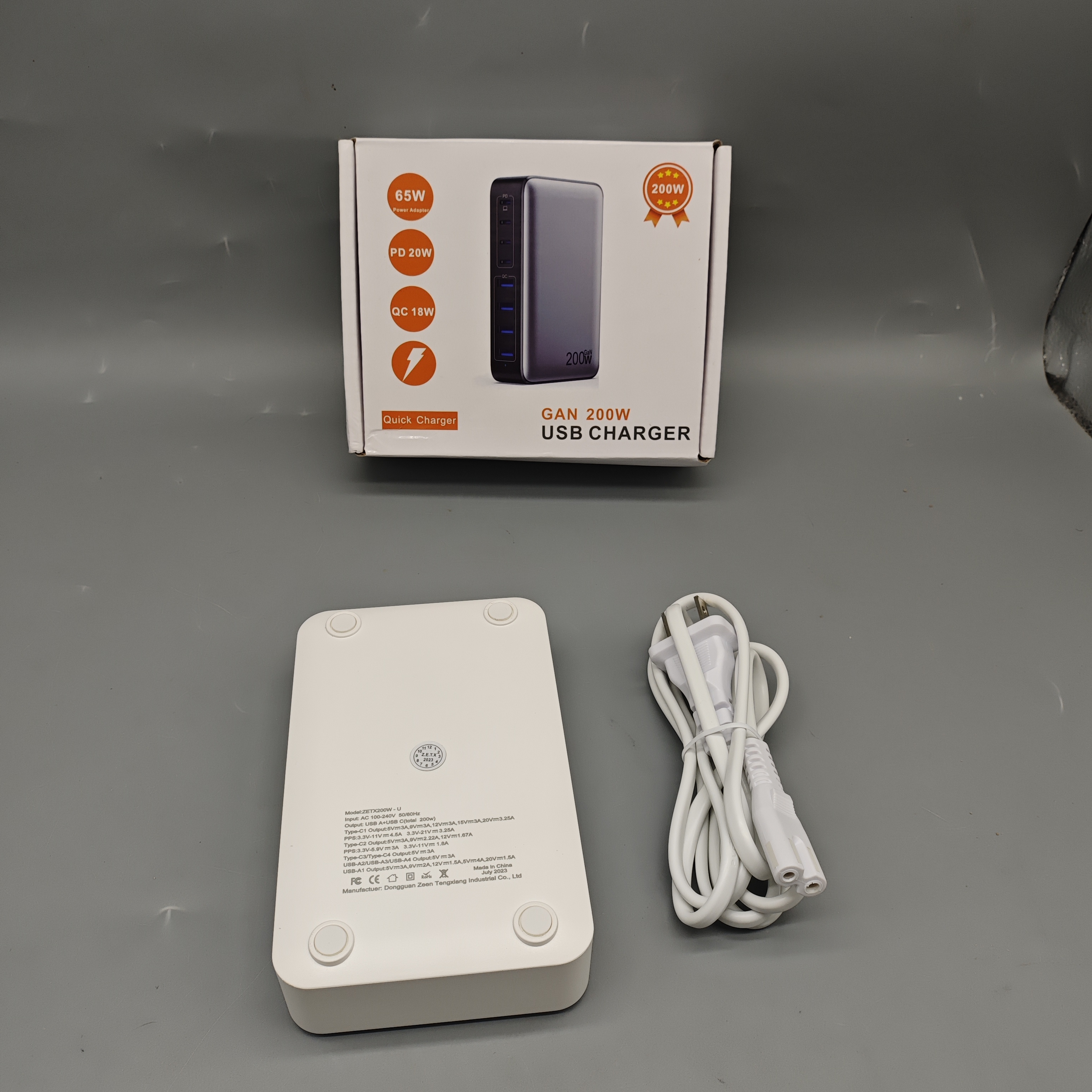 200W USB Charger with 4 USB-C and 4 USB-A Ports, Universal Fast Charging Station, 100-240V Input, ABS+PC Shell, Compatible with Phones Tablets Laptops