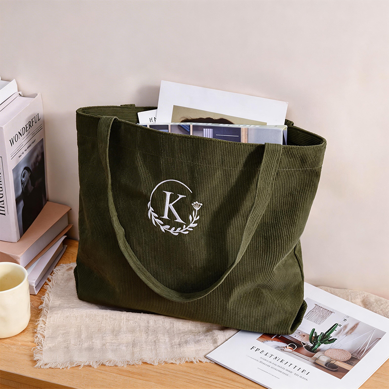 Personalized Bridesmaid gift bag, Bridesmaid Tote bag, Corduroy Tote Bag, Tote Bag with Zipper, Name Bag, Monogram Bag, Wedding Party Gifts