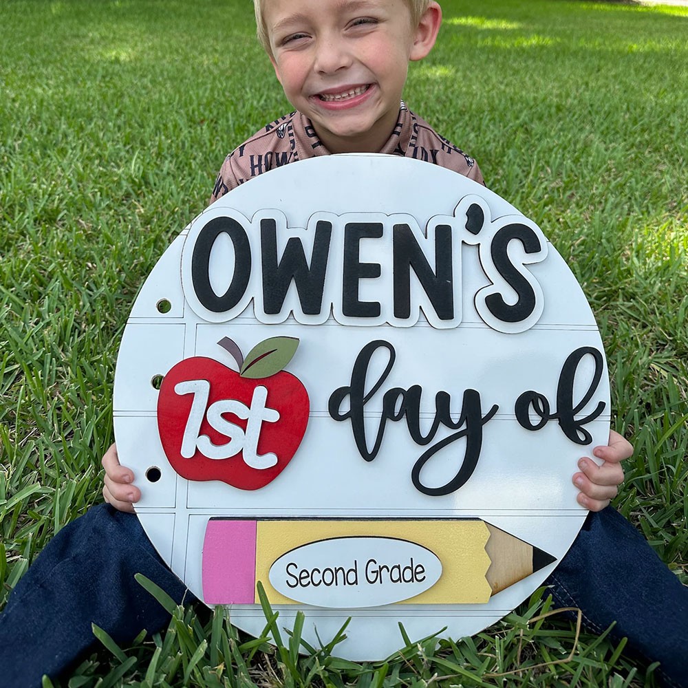 Personalized First/100th/Last Day of School Interchangeable Back to School Sign Prop For Kids Gift Ideas