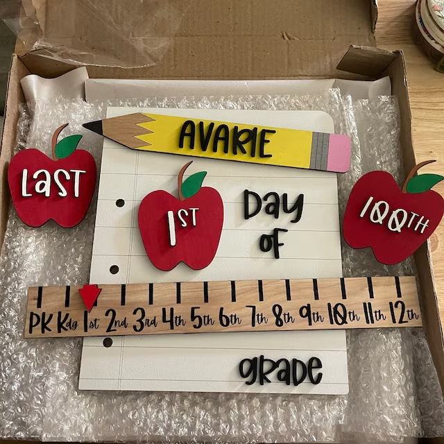 Personalized First/100th/Last Day of School Interchangeable Back to School Sign Prop For Kids Gift Ideas