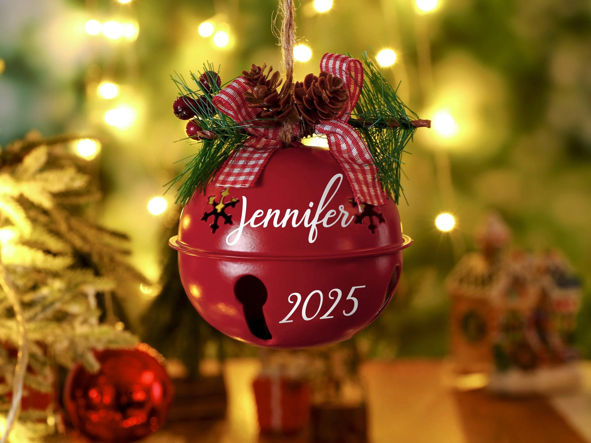 Personalized Jingle Bell Christmas Ornament with Name 2025, Christmas Tree Decor, Festival Party Gift for Kids/Family