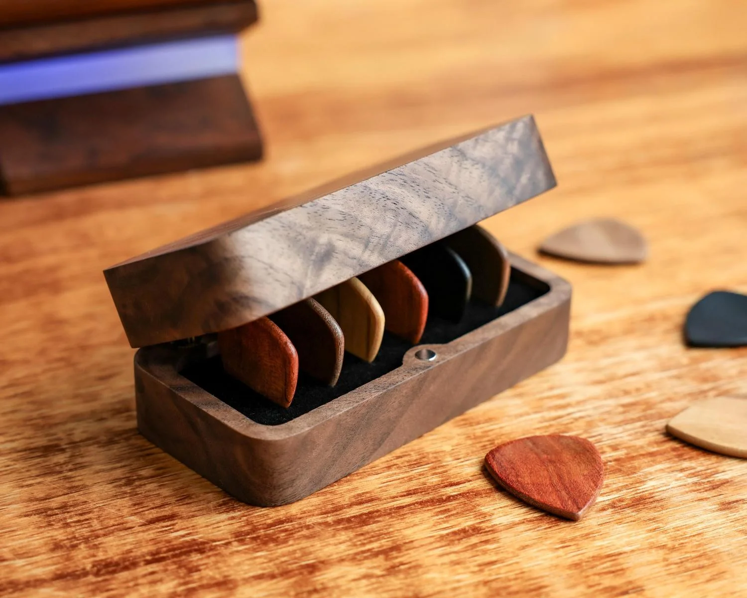 Personalized Walnut Guitar Pick Box, Plectrum Holder Case, 4/6/10 Slots, Custom Engraving