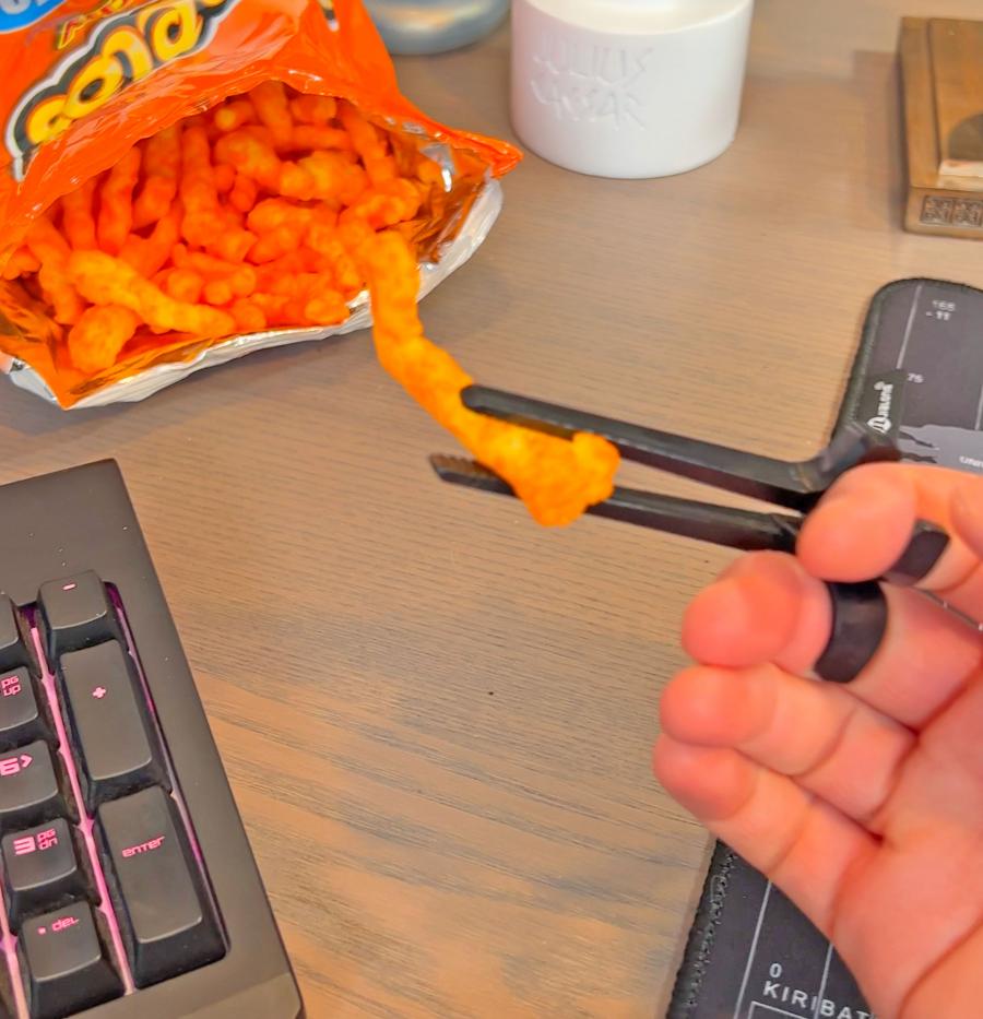 Chip and Cheeto Grabber Finger Chopsticks