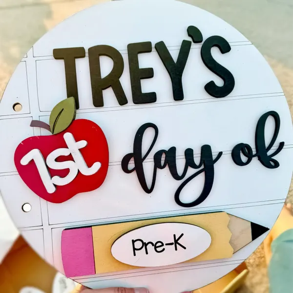 Personalized First/100th/Last Day of School Interchangeable Back to School Sign Prop For Kids Gift Ideas