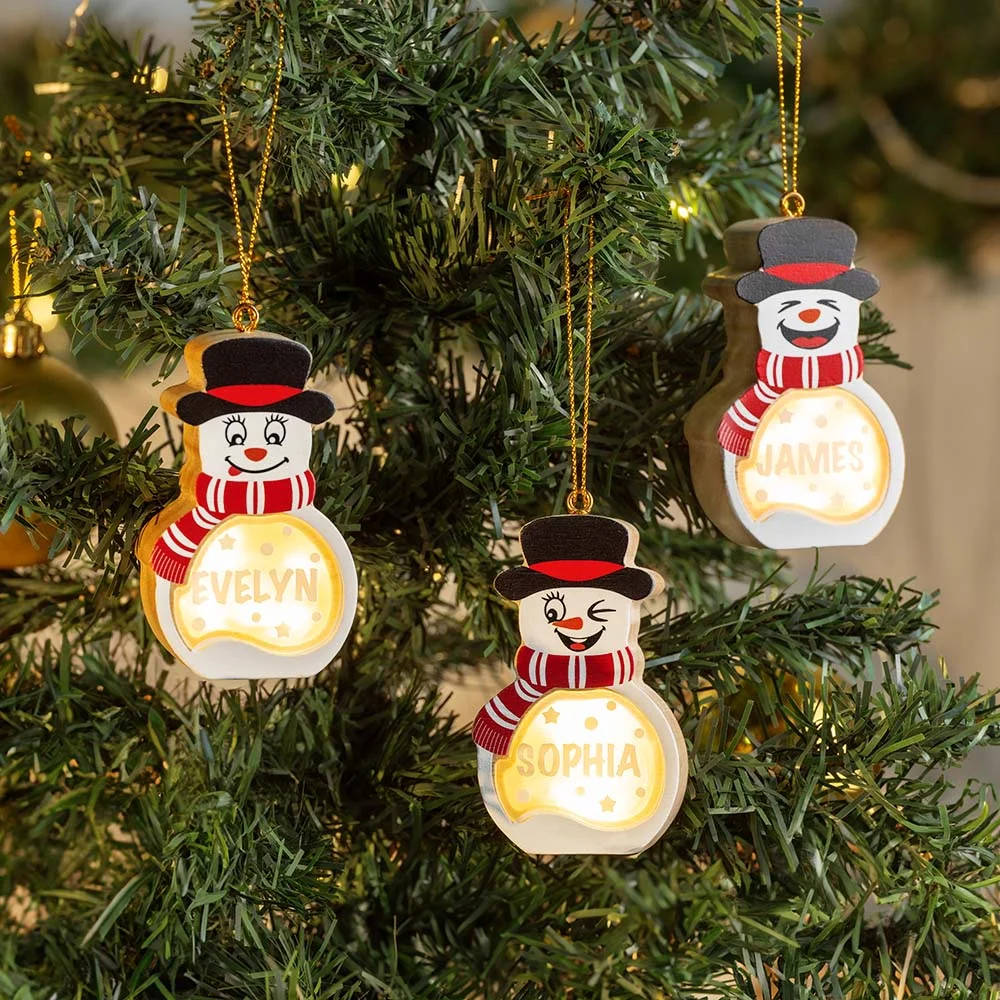 Personalized Cute Snowman LED Light Wooden Christmas Ornament with Name Christmas Tree Stocking Decor Winter Holiday Party Gift for Family Kids