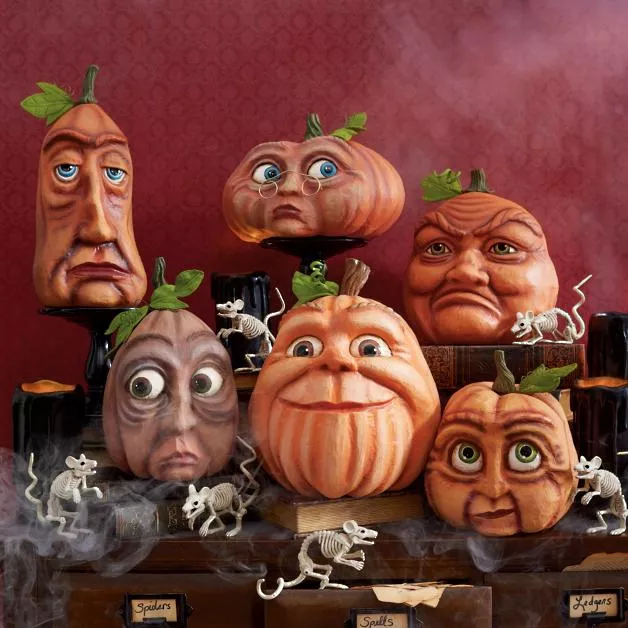 (Early Halloween Sale -45% OFF)Expressive Pumpkin Family Garden Decoration Indoor Decorations