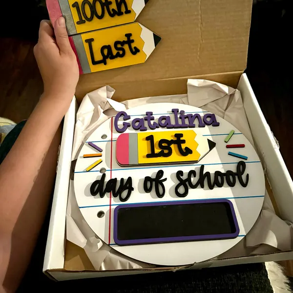 Personalized First/100th/Last Day of School Interchangeable Back to School Sign Prop For Kids Gift Ideas