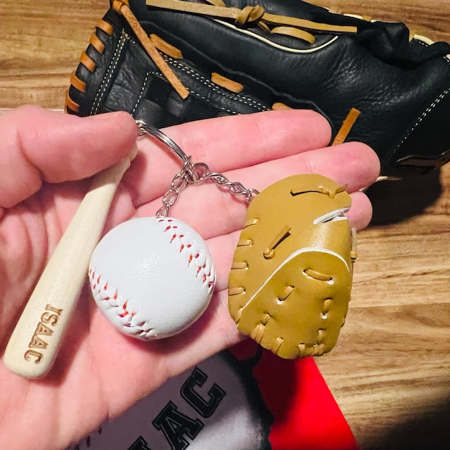 Baseball Key Chain | Mini Baseball Set Bag Tag | Custom for Baseball Game | Gift for Baseball Team | Gift for Athlete | Backpack Keychain