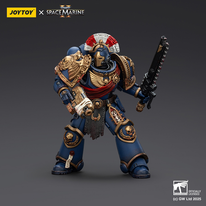 JOYTOY 1/18 Warhammer 40K - Ultramarines Relic Secundus Armour with Artificer Bolt Rifle,Chainsword and Bolt Pistol