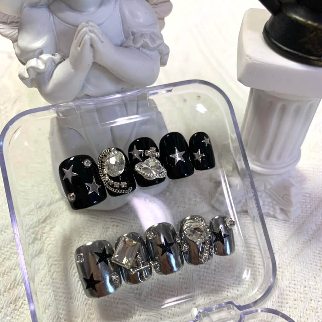 Short Metallic Dark Nails Colored contact lenses -BEACOLORS