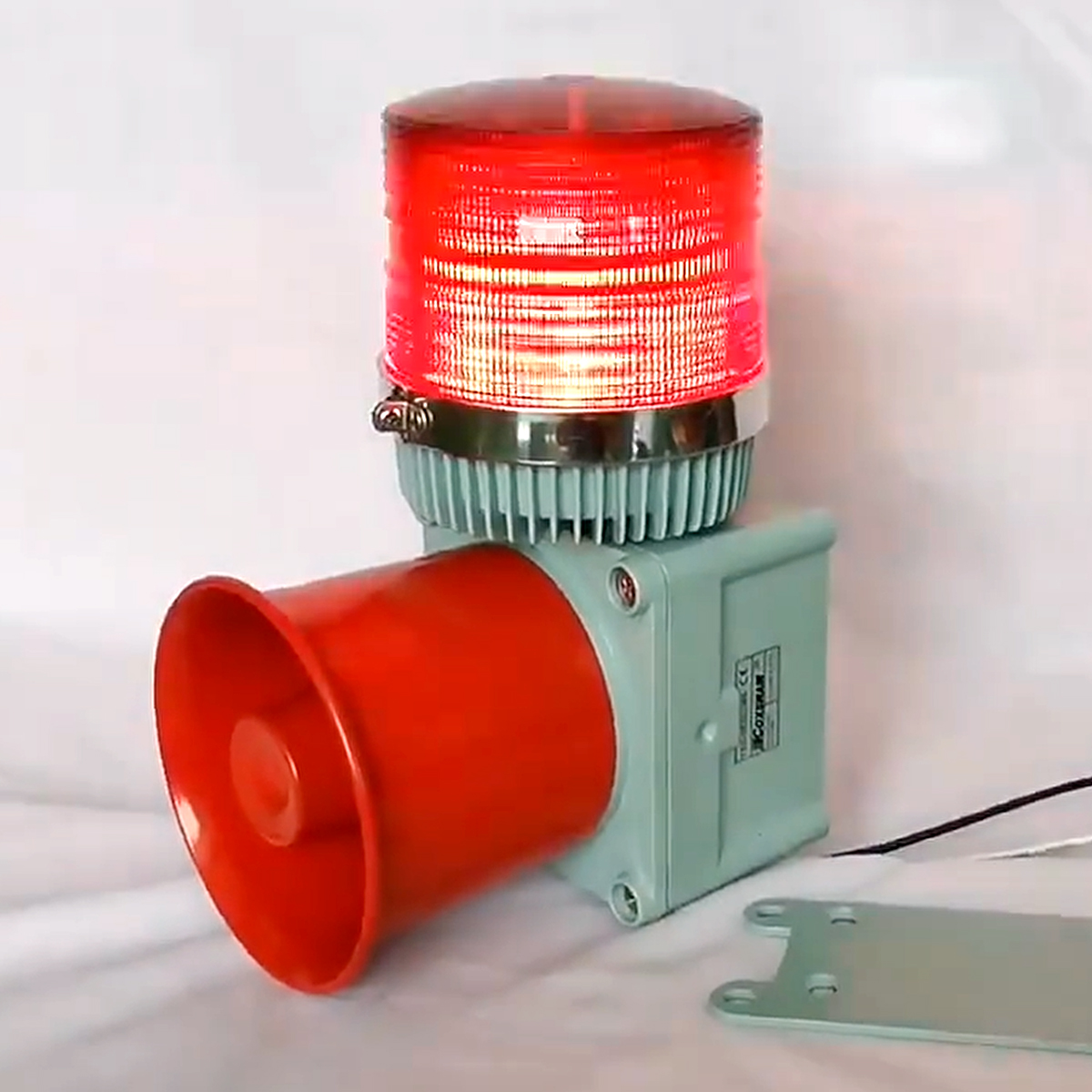 220V 120db High Decibel Portable Security Fir Alarm Siren Construction Safety Alarm with Beacon Light