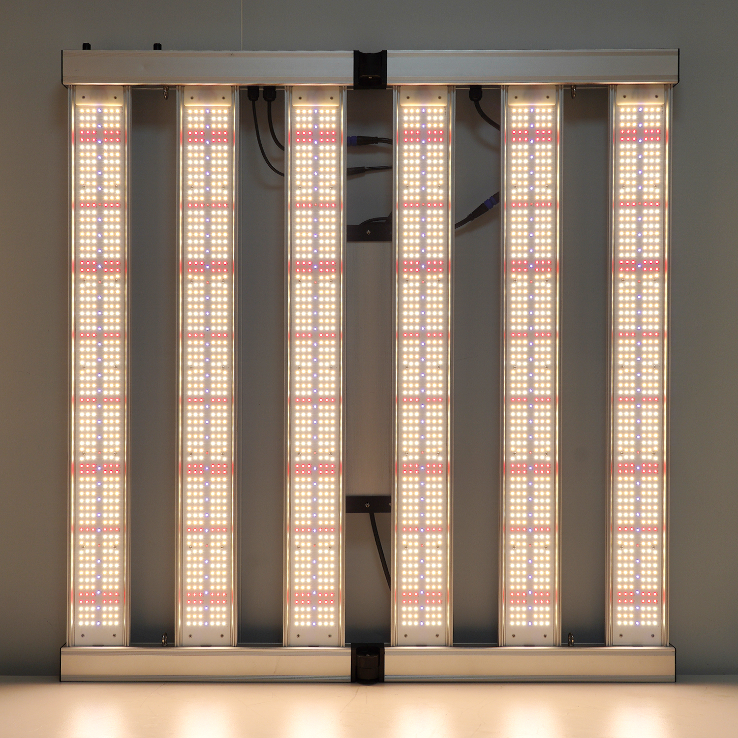 MEIJIU Cost Effective KBL Indoor Grow High Efficiency 1060W Led Grow Light For Grow Tent and Commercial Growing