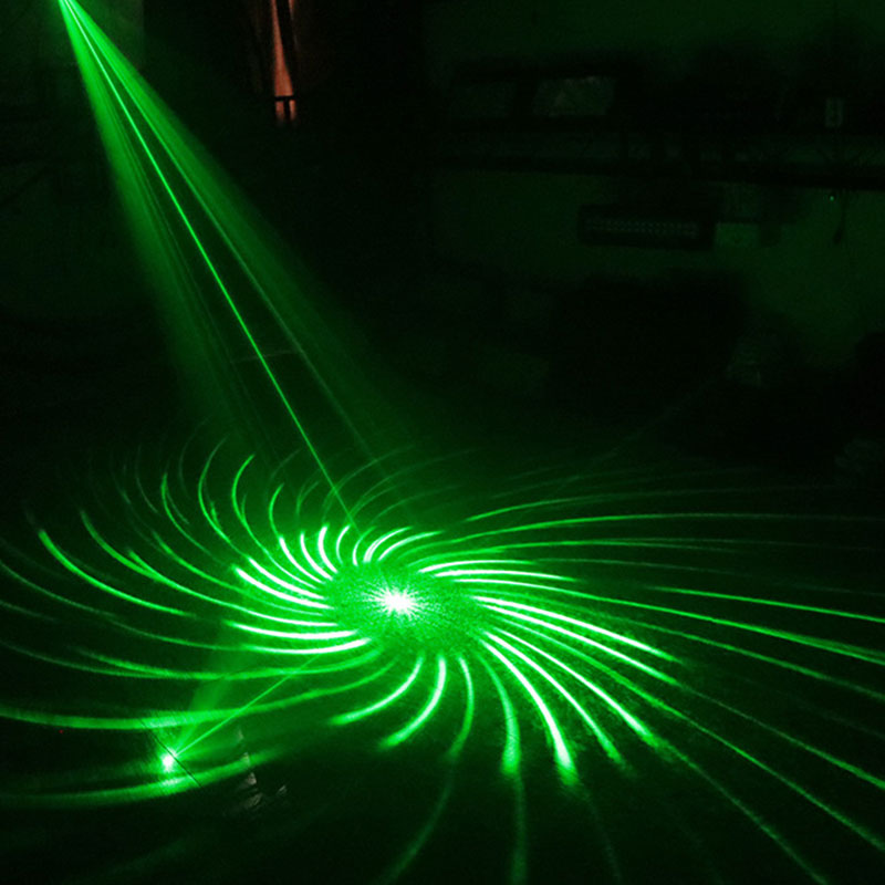Single-Head 10w RGB Full Color Laser Stage Light, Sound Activated & DMX Control with 51 Patterns, High-Precision Scanning for Bars, Clubs, Parties, and Events