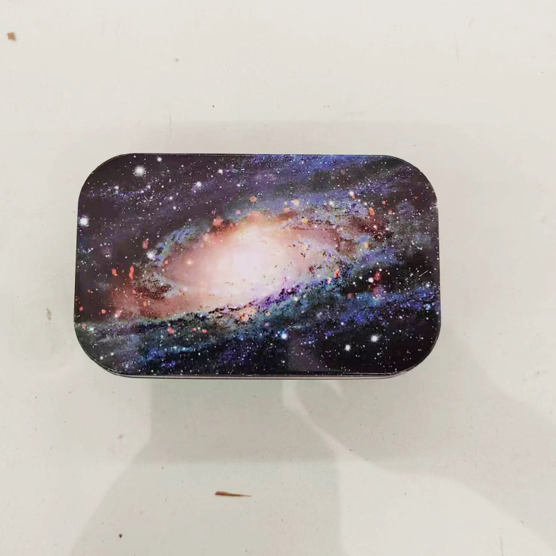 Tinplate tobacco box