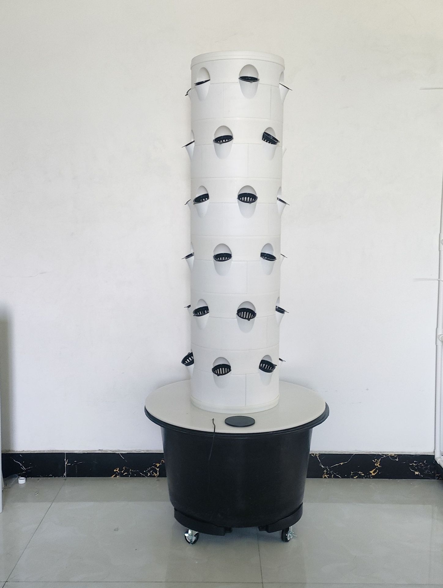 Vertical Aeroponics System Home Tower Gardening Indoor Hydroponic Systems