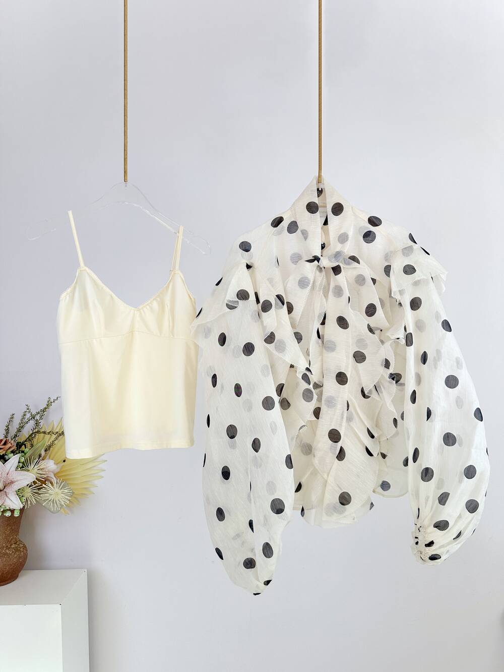 The new style silk and linen organza polka dot printed ruffled lady's shirt for spring 2025