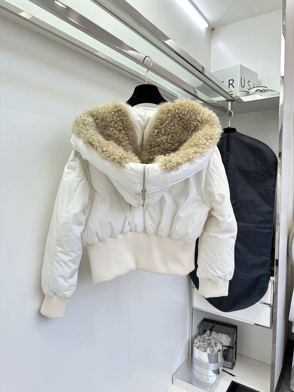 The 2024 new style goose down coat with curly wool fur collar