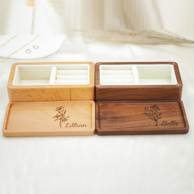 Personalized Birth Flower Wood Jewelry Gift Box | GC041