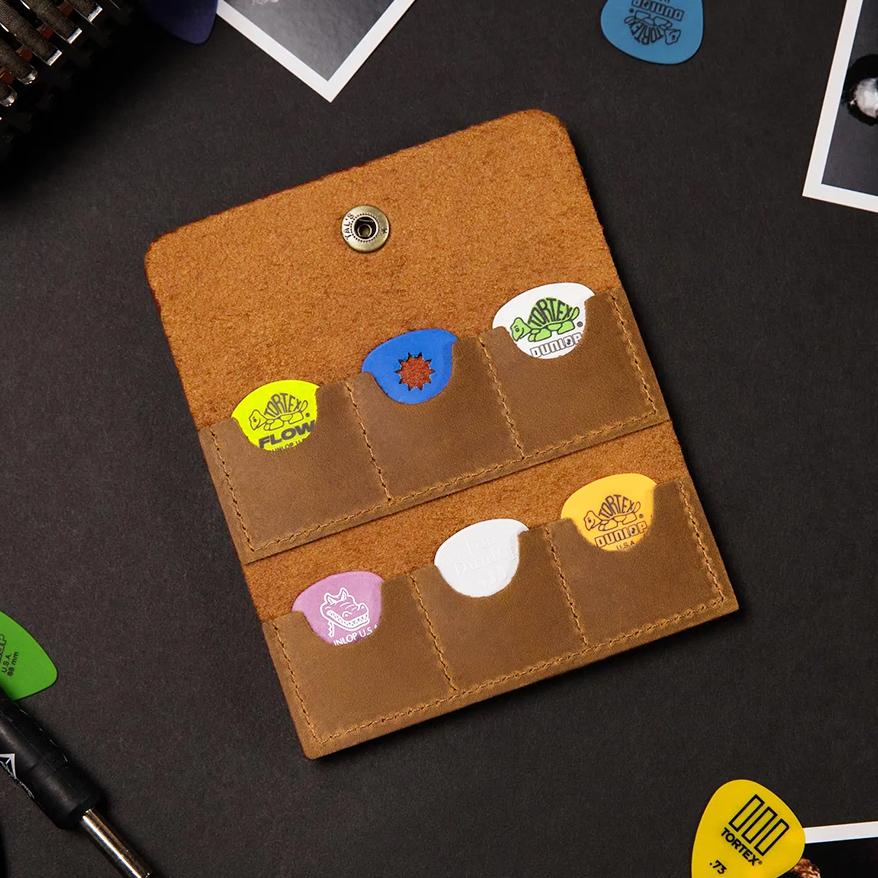 Personalized Leather 6 Slots SD Card / Guitar Pick Holder | GC019