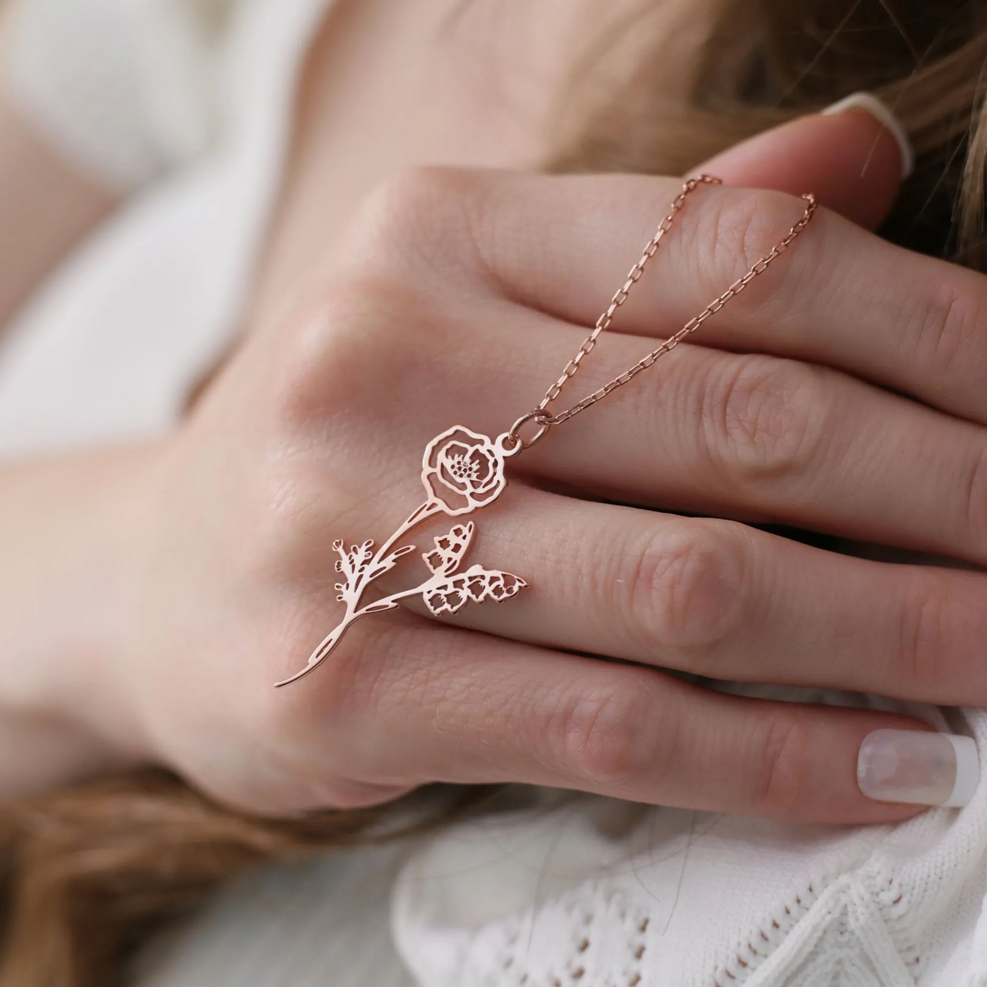 Personalized Family Birth Flower Bouquet Necklace | GC049