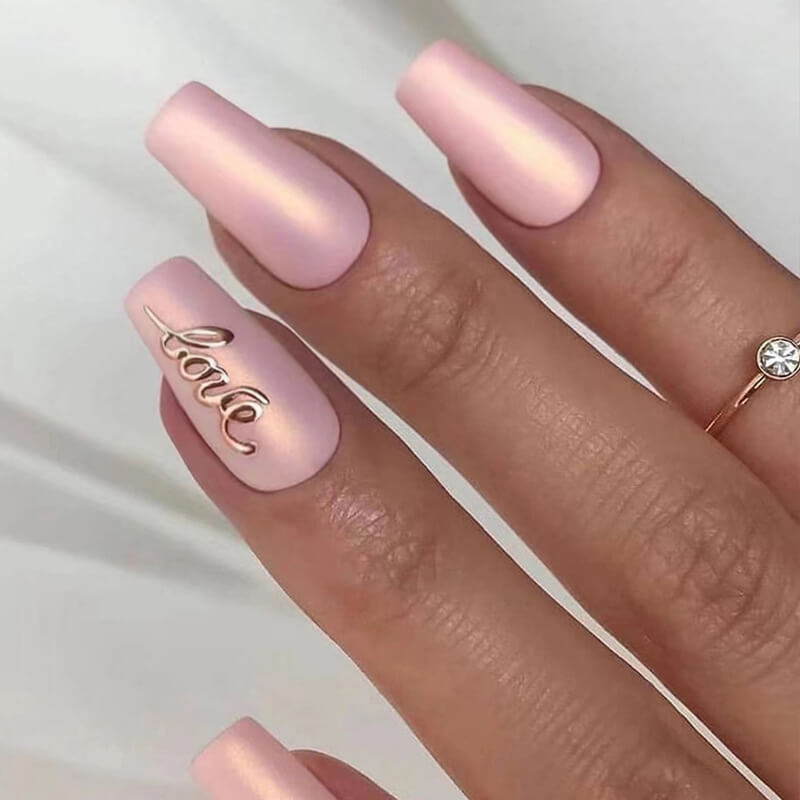 Mid-Length Pink Frosted Gilt Nails