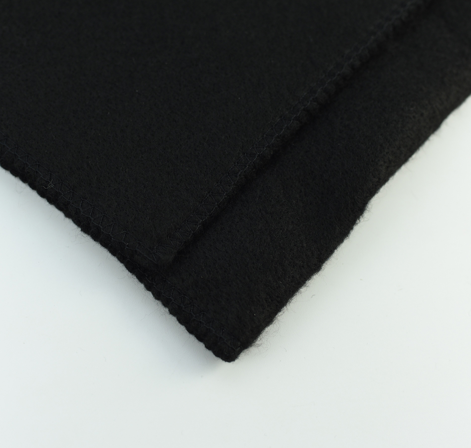 RIVERWELD Tear Resistant Fabric Carbon Fiber Felt Mat Welding Blankets, Heat Shield Withstand High Temperature, Fireproof Mat for Soldering Brazing Plumbing 20"x20" Pack of 2