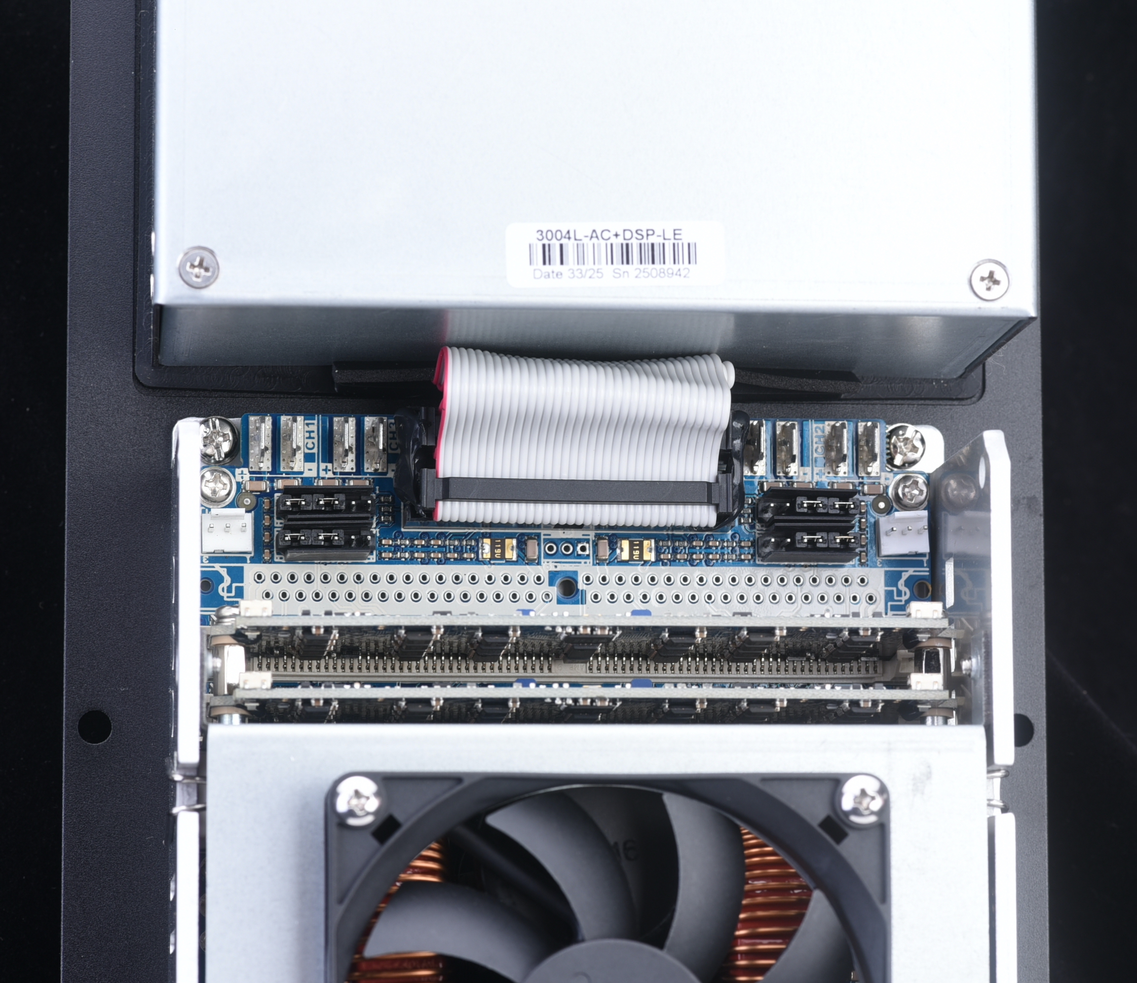 Prokustk AM3004, Vertical Version , 4 Channel 1000W@ 8ohm Amplifier module, Ethernet network interface