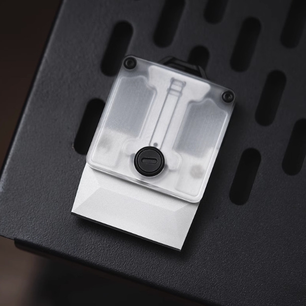 Keychain—‘CASE’Folding Knife